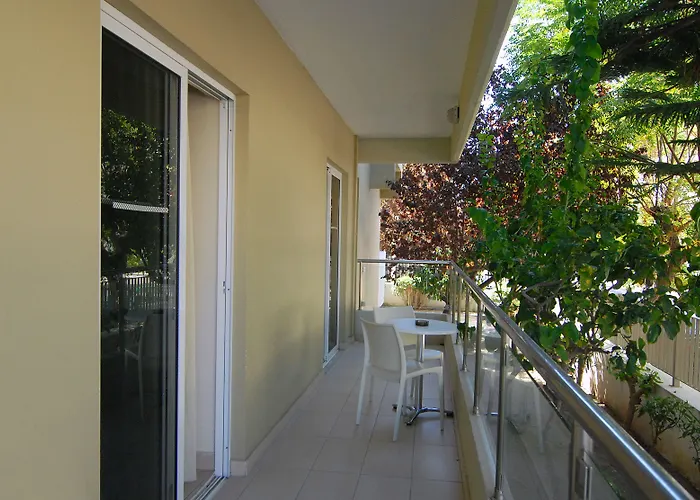 Ξενοδοχείο με διαμερίσματα Michel