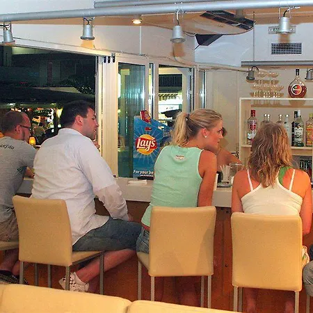 Hotel apartamentowy Michel Miasto Kos
