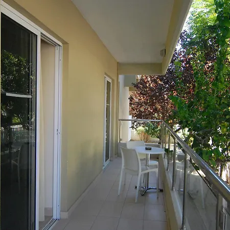 Michel Hotel apartamentowy 3*