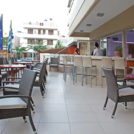 Michel Aparthotel 3*