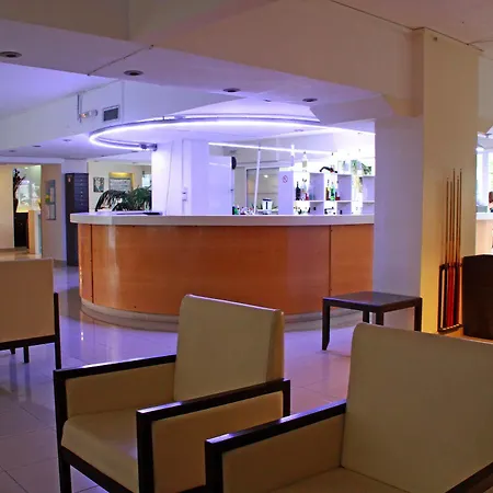 Aparthotel Michel 3*