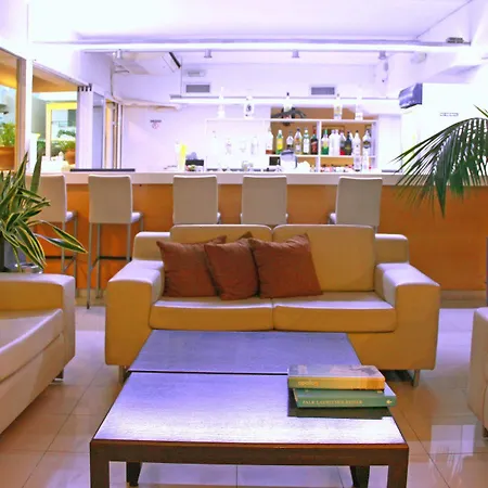 Aparthotel Michel 3*